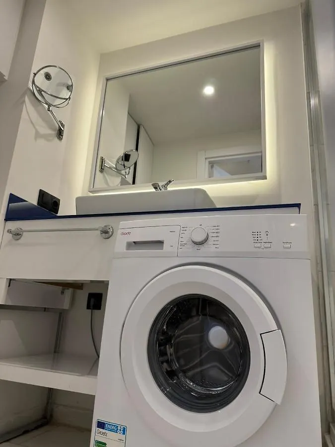 Batumi Orbi City 24/7 Apartment